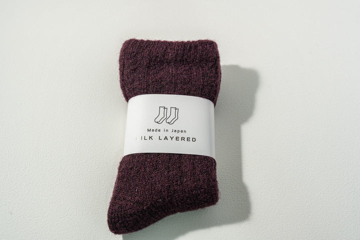 1.たむら靴下店 シルクとウール二重ソックス エンジ