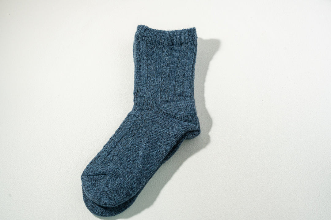 1.たむら靴下店 シルクとウール二重ソックス ネイビーブルー