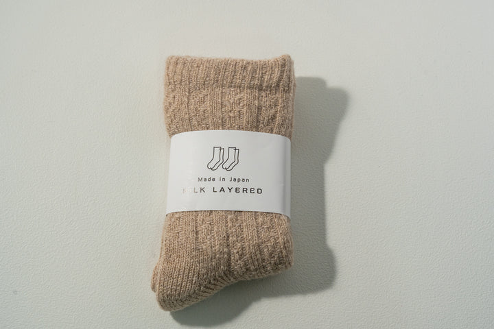 1.たむら靴下店 シルクとウール二重ソックス ベージュ
