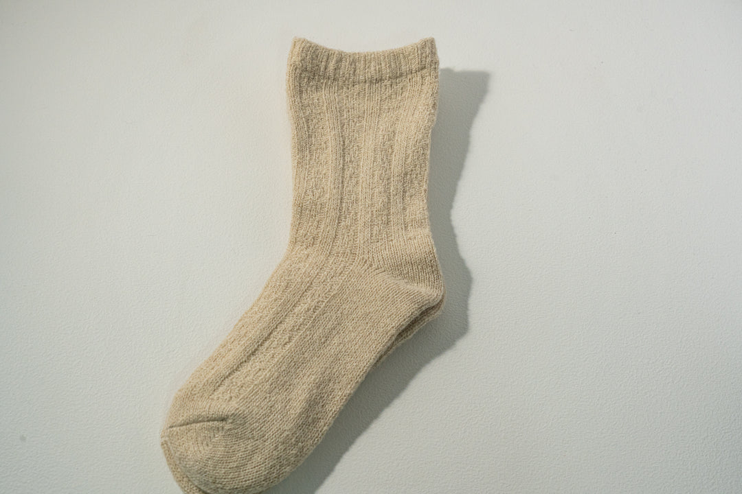 1.たむら靴下店 シルクとウール二重ソックス クリーム