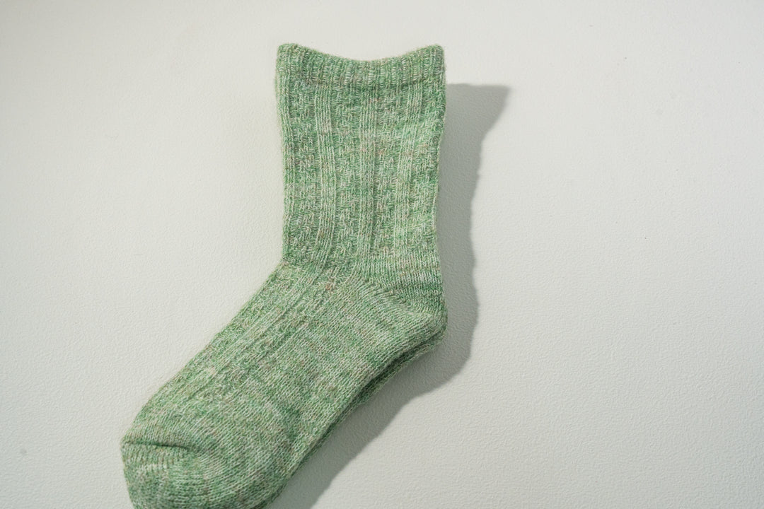 1.たむら靴下店 シルクとウール二重ソックス  ライトグリーン