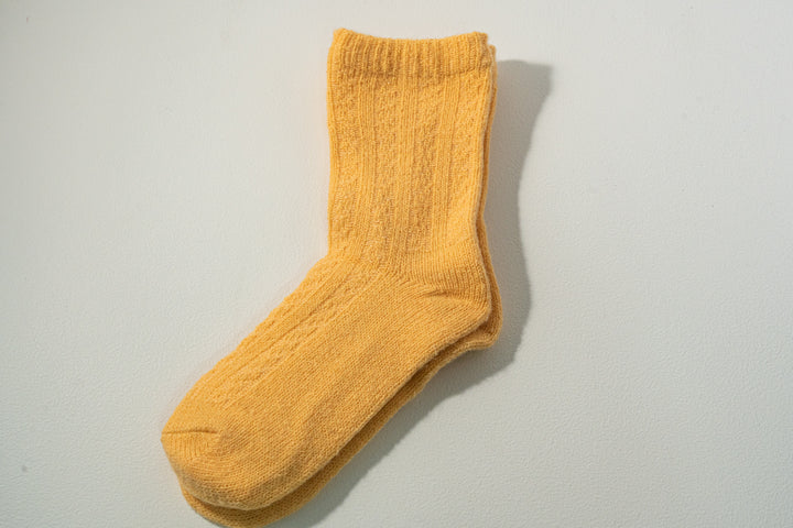 1.たむら靴下店 シルクとウール二重ソックス イエロー