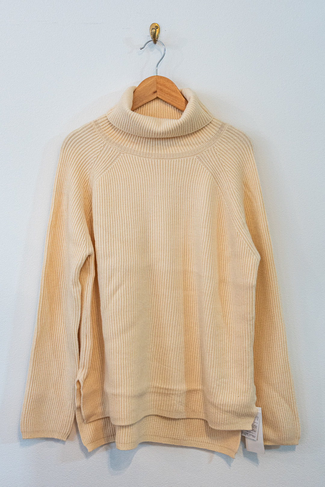 Bliss Bunch モールタッチサイドスリットタートルネック