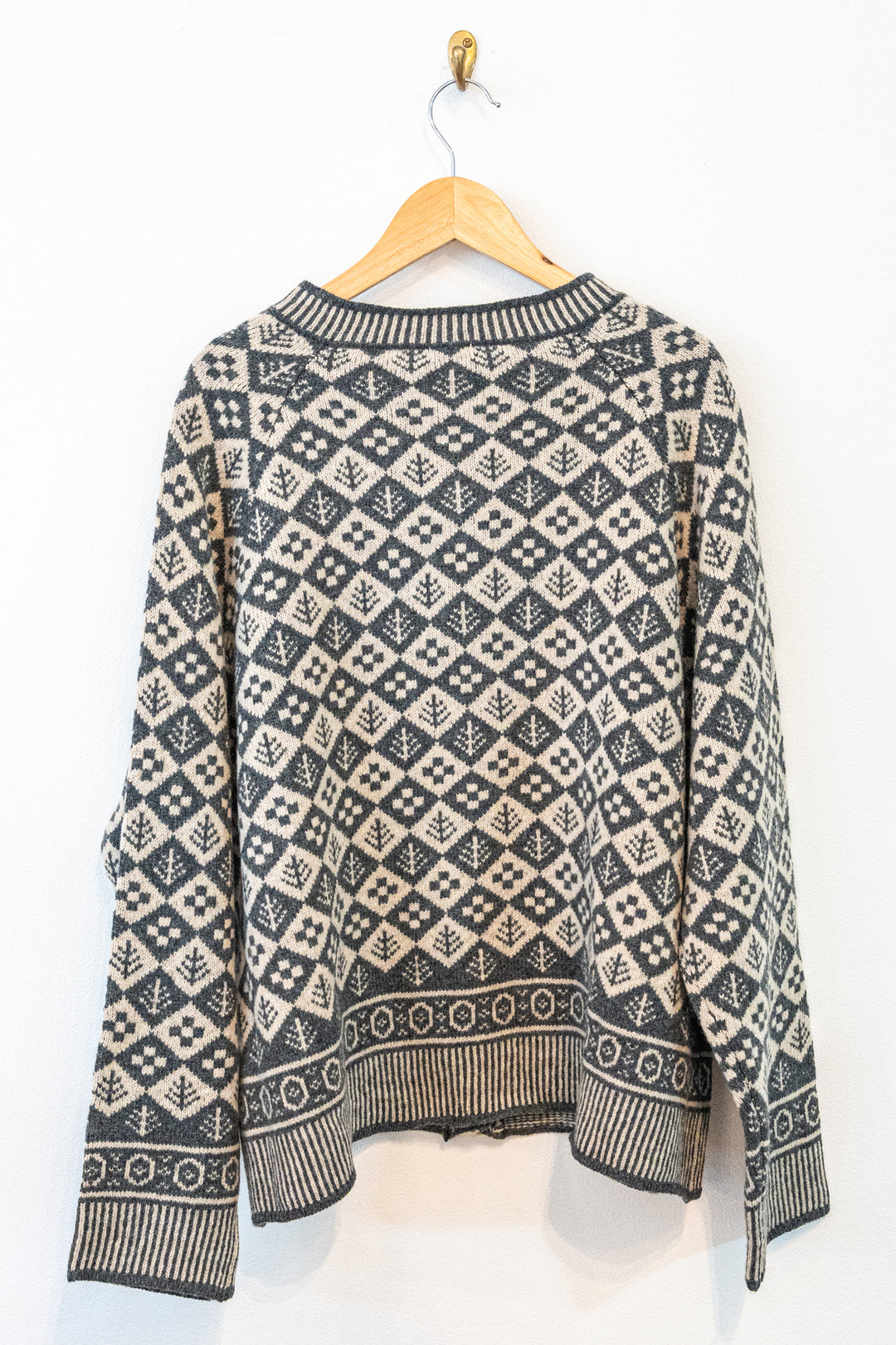 Bliss Bunch ソフトウール ジャガード クルーネックカーディガン